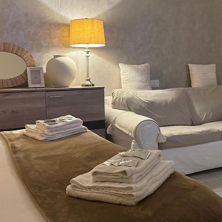 Fiera San Siro Suites 2 Milan Bagian luar foto